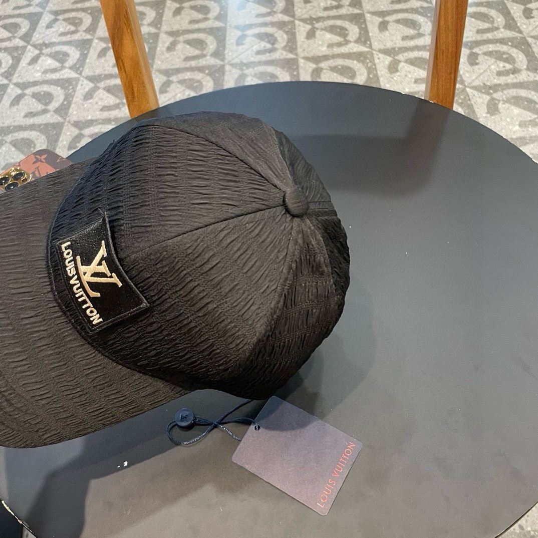 Louis Vuitton Caps